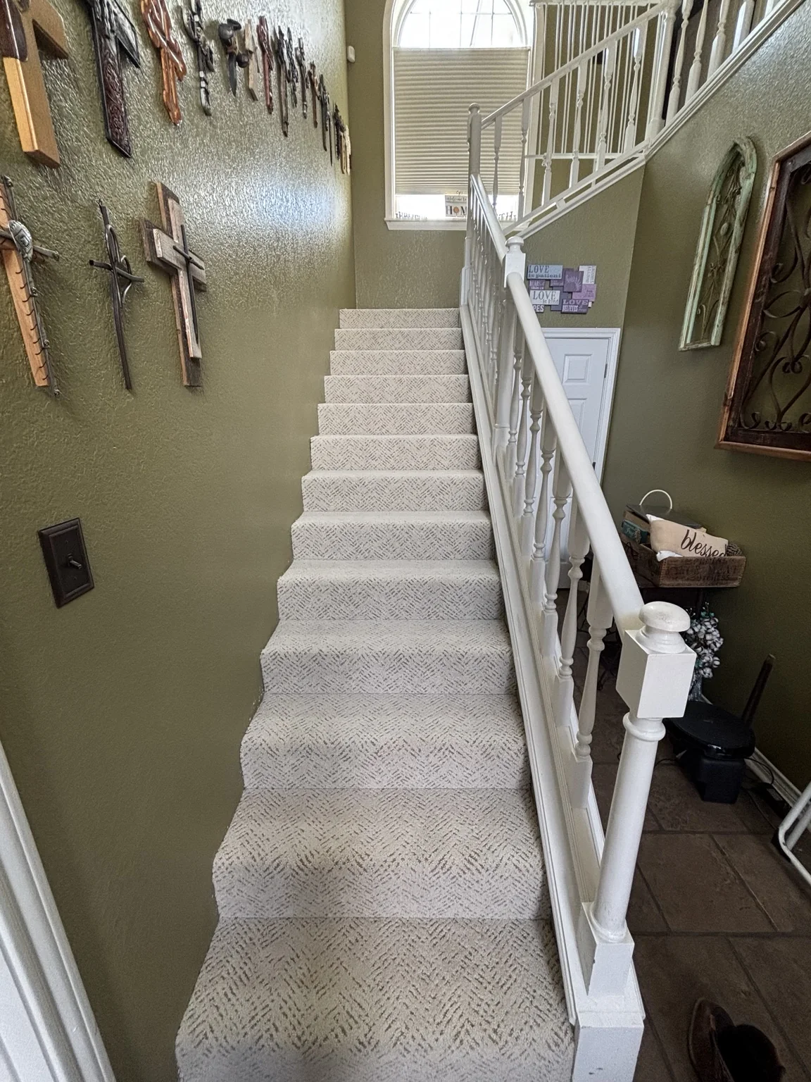Freshly installed patterned carpet on staircase